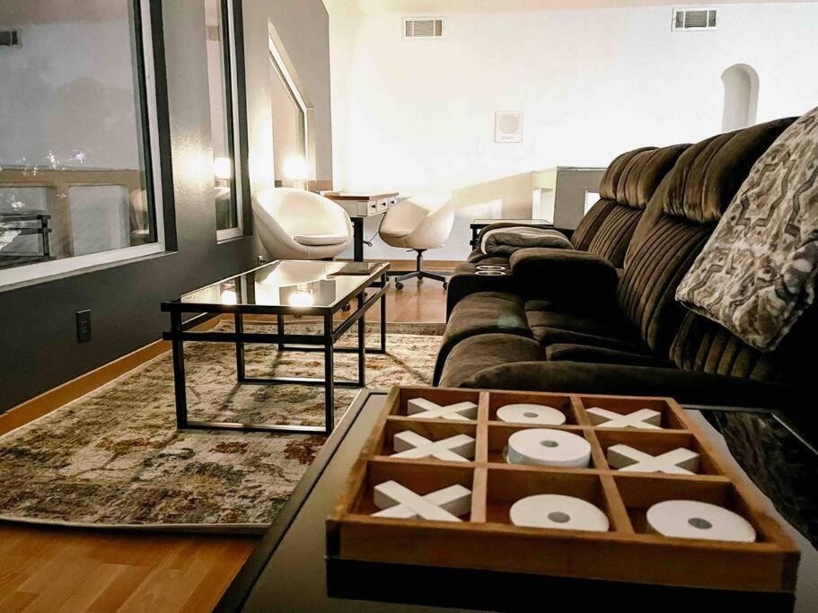 *Entertainment Villa* 5Min To Strip Optional Heated Pool Jacuzzi! Λας Βέγκας Εξωτερικό φωτογραφία