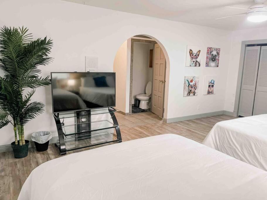 *Entertainment Villa* 5Min To Strip Optional Heated Pool Jacuzzi! Λας Βέγκας Εξωτερικό φωτογραφία