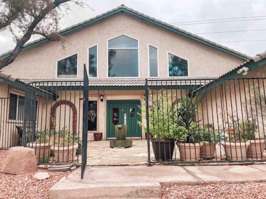 *Entertainment Villa* 5Min To Strip Optional Heated Pool Jacuzzi! Λας Βέγκας Εξωτερικό φωτογραφία